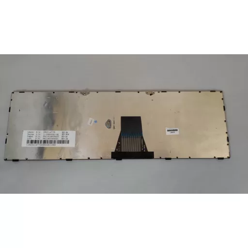 Lenovo Ideapad 300-15ISK használt, fekete magyar billentyűzet